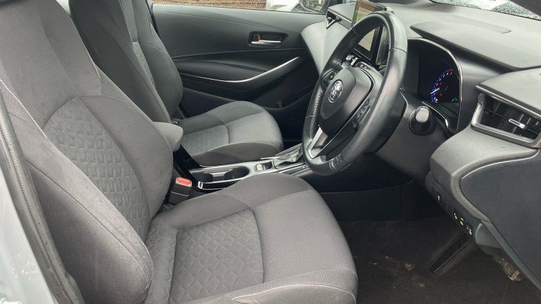 Toyota Corolla 1.8 VVT-i Hybrid Icon Tech 5dr CVT Hybrid Estate